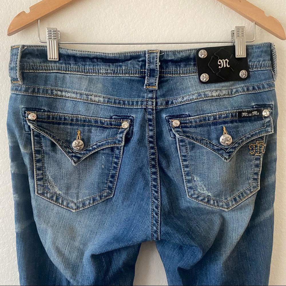 Miss Me Boyfriend Capris Sz 28 - Picture 4 of 5